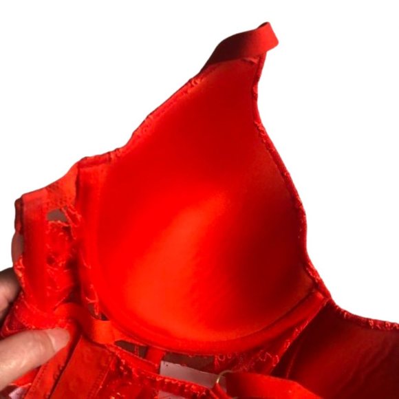 NWT Wolford Logo Obsessed Bustier Crop Top in Red Glow Size 34D - Picture 15 of 17
